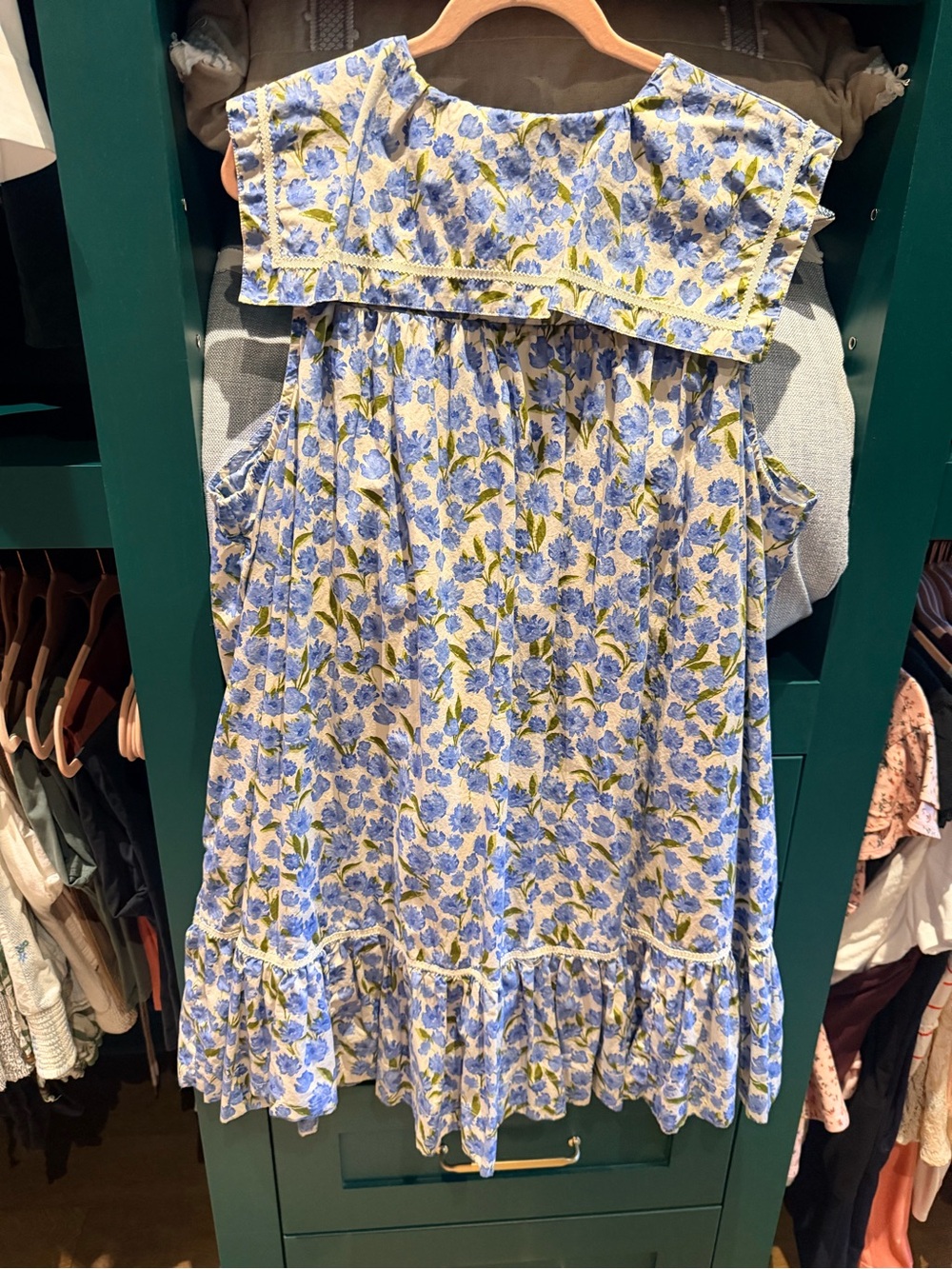 NWOT Maeve Sleeveless Blue Floral Ruffle Hem Women’s Top - Picture 3 of 4